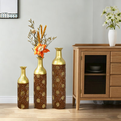 Ensemble de 3 vases décoratifs en métal