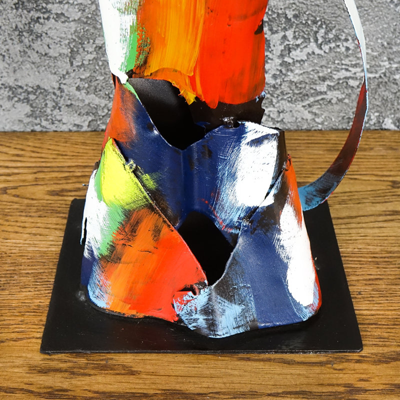 Kya Figurines & Sculptures, Yellow/Blue/Red