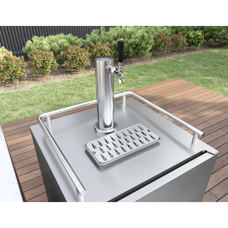 Presrv 5.6 cu. ft. Outdoor Freestanding Kegerator with Door Lock and Adjustable Temperature