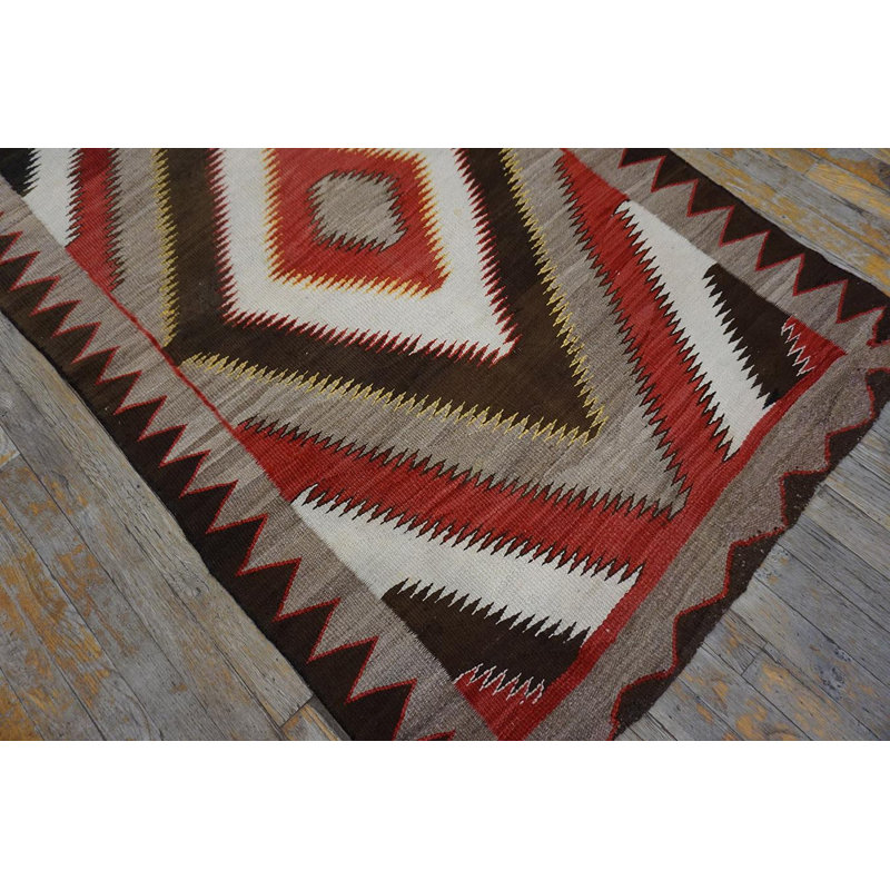 1930s American Navajo Carpet ( 3'6" x 5'9" - 107 x 175 )