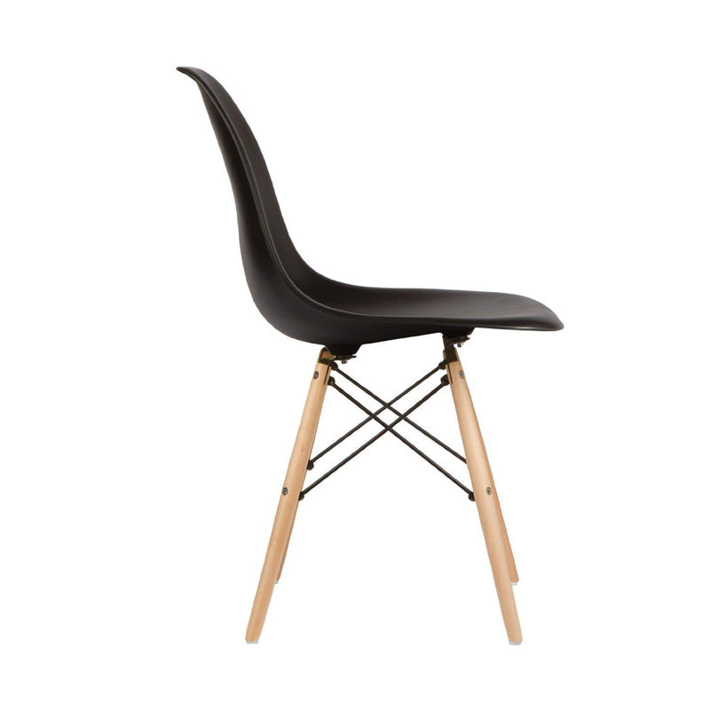 Chaise d'appoint avec pieds en bois naturel. Chaise Carbone Clegg de style Eiffel (noire), Noir