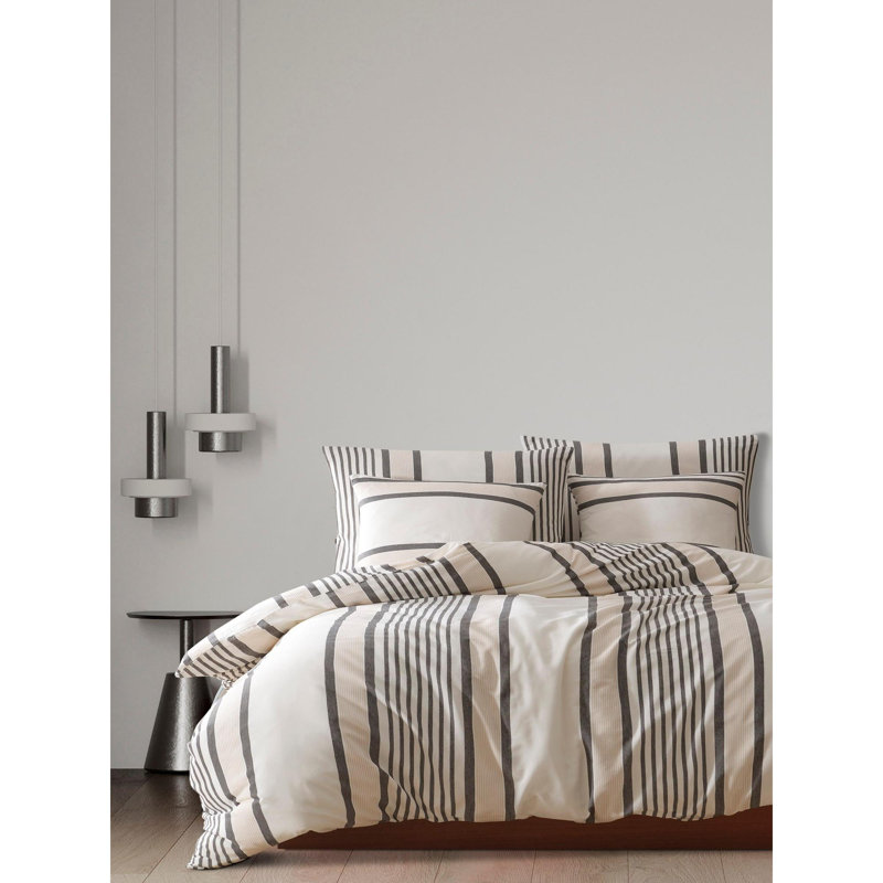 Quiltisse Bedspread with Pillowcases, Single XXL Bedspread + 1 Standard Pillowcase