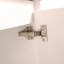 Meuble-lavabo mural 30 po avec lavabo et portes pour petite salle de bain