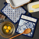 Design Imports Lisbon Damask Cotton Potholder Set