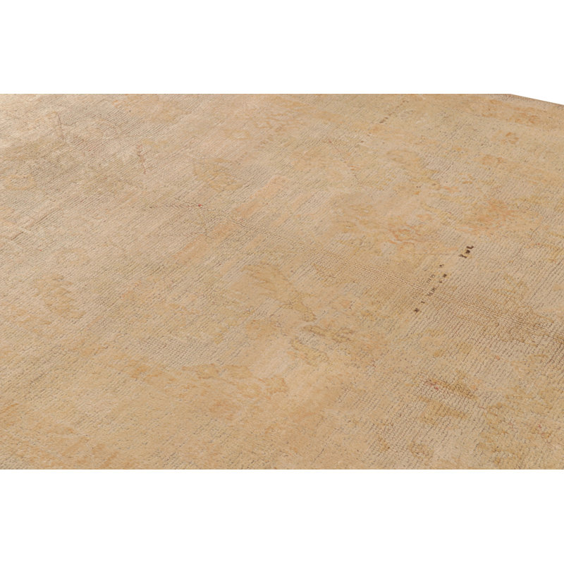 Hand Knotted Wool Area Rug in Cream