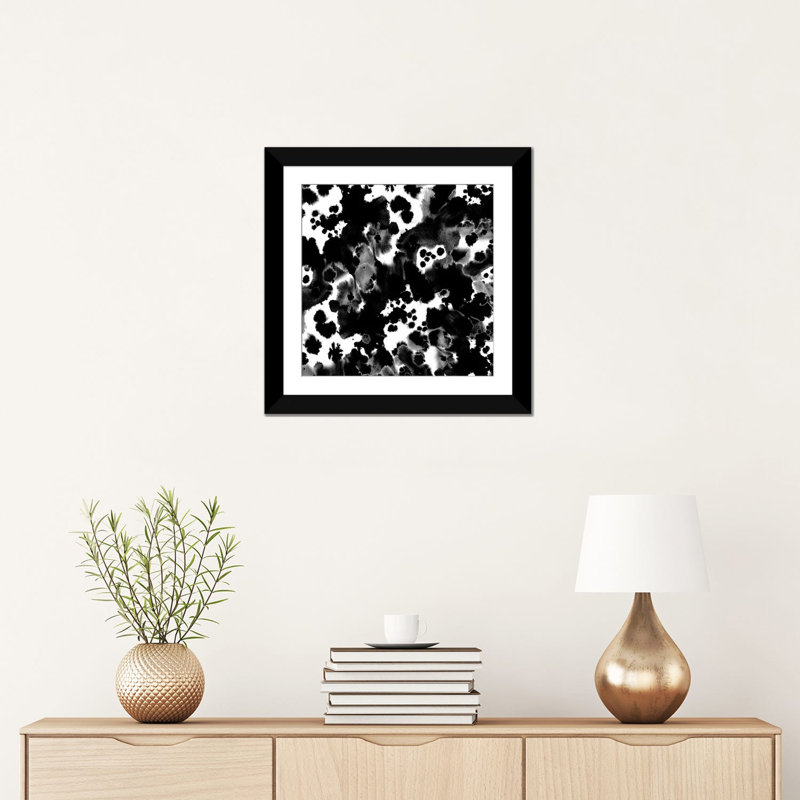 « blaire b&w », impression sur toile, H 24 po x l 24 po x P 1 po, Papier d'art encadré noir