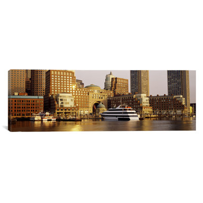 «Buildings at the Waterfront Boston, Massachusetts», reproduction sur toile tendue