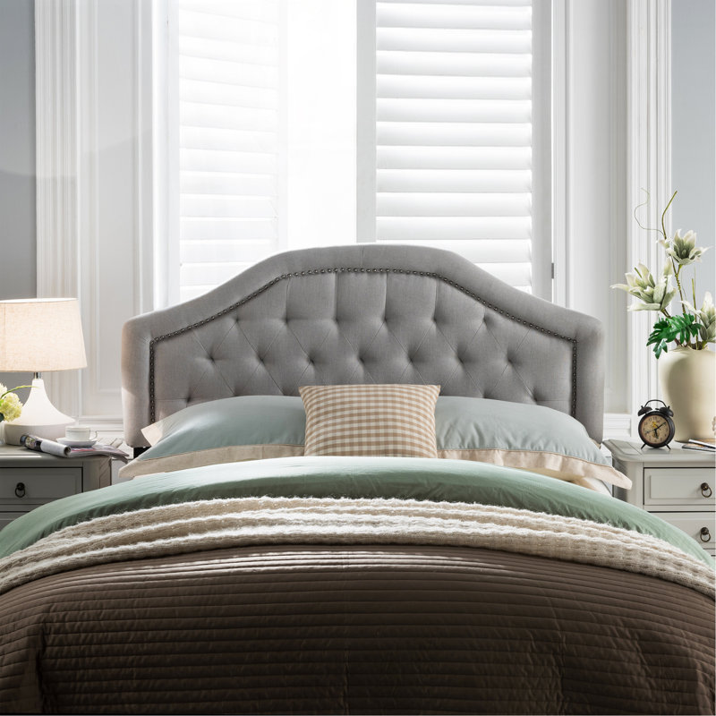 Tête de lit tapissier capitonnée de taille grand, tête de lit en bois massif avec pieds en métal durables, tête de lit grand à hauteur réglable avec garniture cloutée dans la chambre à coucher
