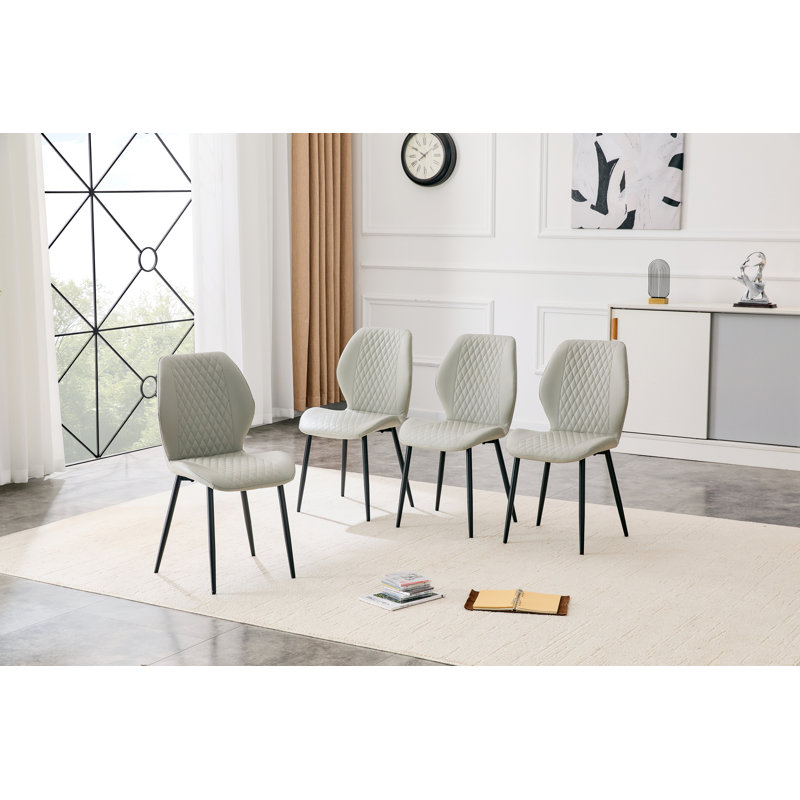 Ensemble de 4 chaises en polyuréthane matelassées à motif de losanges gris clair avec pieds en métal noir, Gris clair
