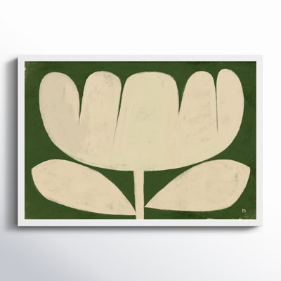 Flower On Green Painting by StudioM