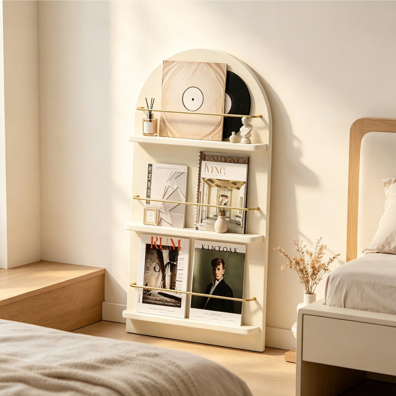 Porte-revues arqué en bois d'hévéa, H 43,31 po x l 22,83 po x P 12,6 po, Crème