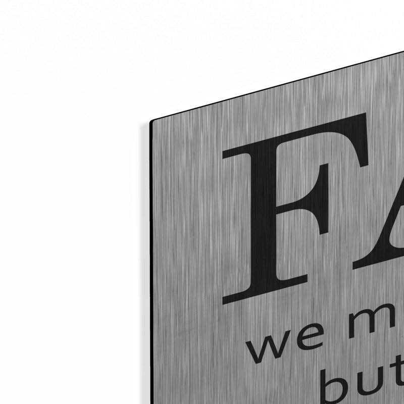 «Family» par Lettered & Lined, art mural en métal, H 12 po x l 36 po