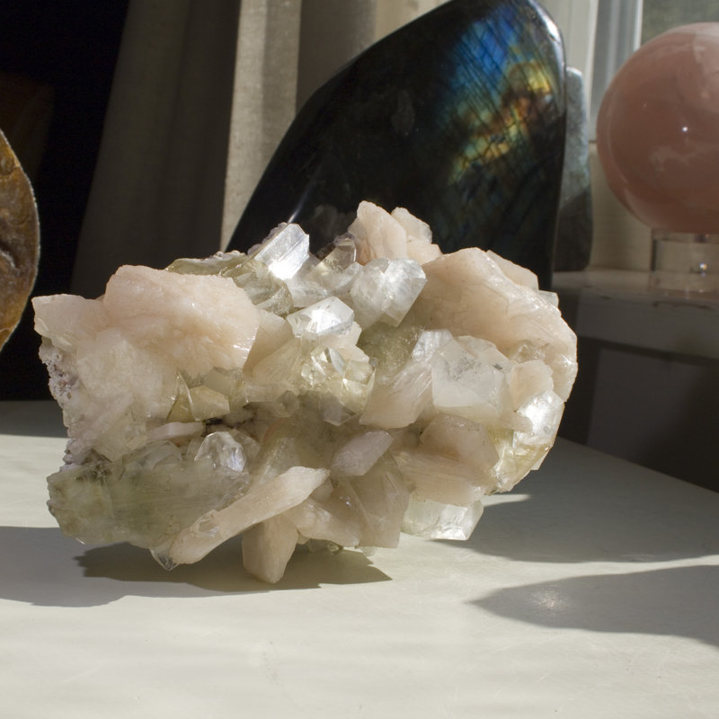 Aulo Figurines & Sculptures