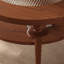 Table basse en bois massif au design créatif