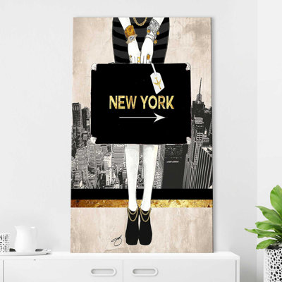 «New York Fashion In Gold (Vertical)» par By Jodi - impression