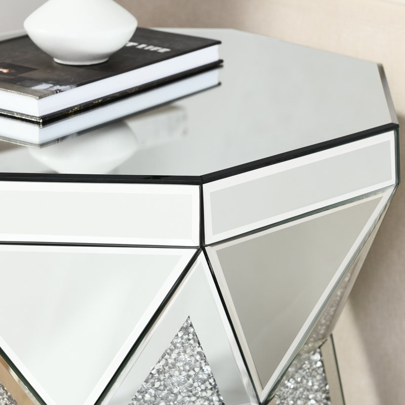 Table basse en verre argenté pour un salon de luxe, table à miroir carrée Elegant Choice, créant un contraste et un équilibre dans la pièce