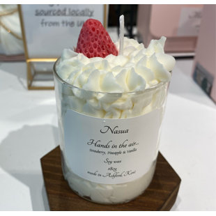 Strawberry Fizz Scented Jar Candle