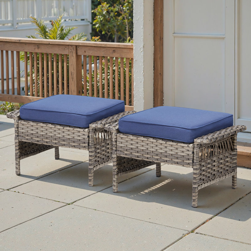 Repose-pieds d'extérieur en osier avec coussins Jerldean (ensemble de 2), Bleu, Gris
