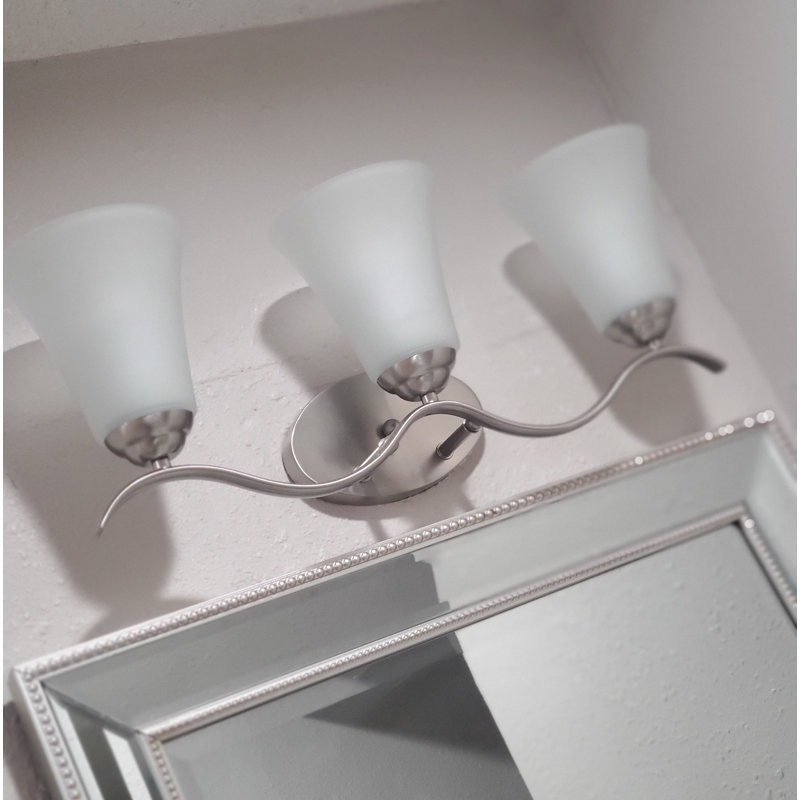 Éclairage pour meuble-lavabo à intensité variable Lavalley, Nickel satiné