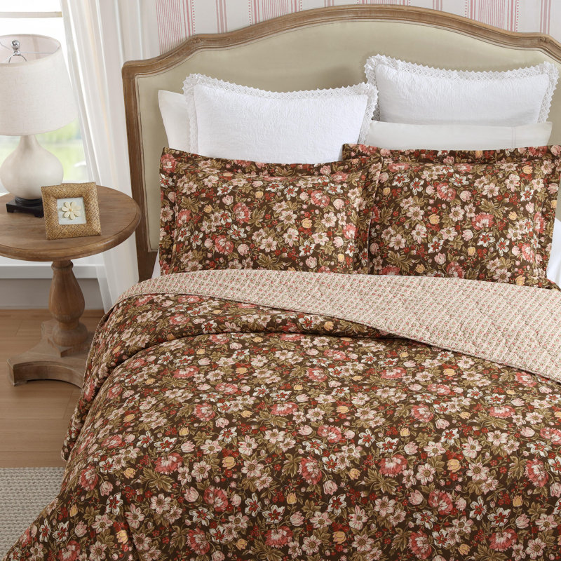 Laura Ashley Marta Cotton Reversible Brown Quilt Set, Queen Quilt + 2 Standard Shams