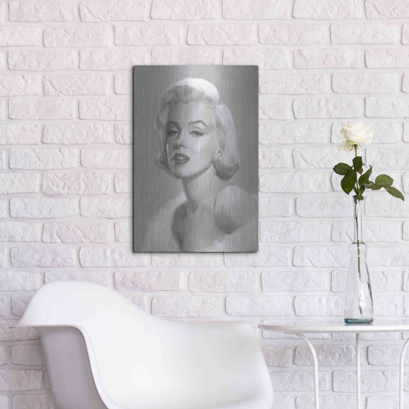 «True Blue Marilyn» par Chris Moyer - impression sans cadre sur métal, H 24 po x l 16 po x P 0,13 po