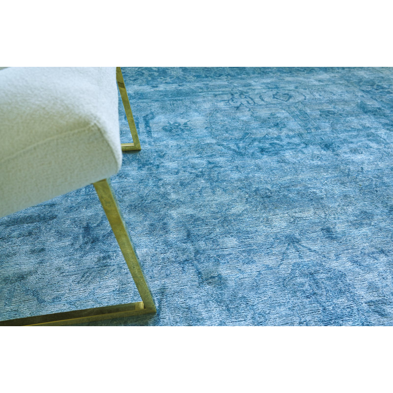Antique'd Oriental Area Rug in Blue, Rectangle 10' x 14'