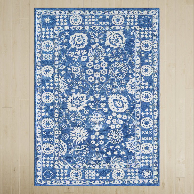 Handmade Blue and White Wool Tufted Area Rug 2' x 3'