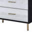 Commode-1076614729