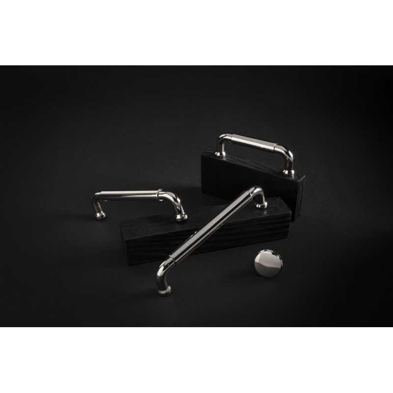 Edgewood Collection Handle Pull - Transitional Hardware for Drawers & Cabinets, Matte Black, 5 1/16"
