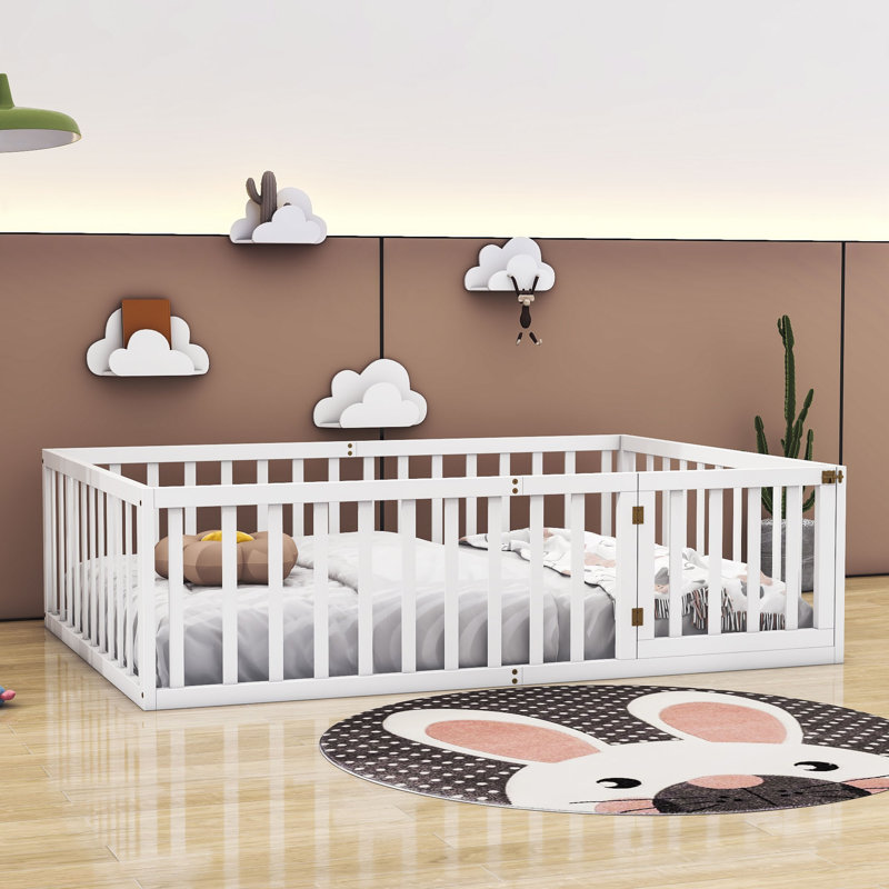 Hendrelino Wooden Daybed Frame with Guardrail, Full/Double, White