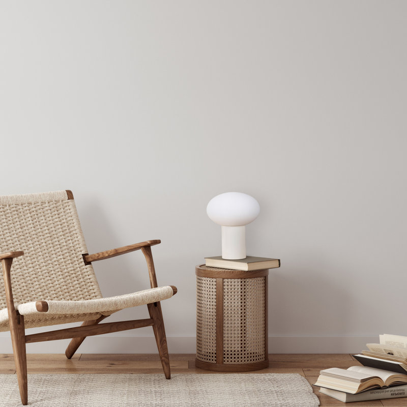 Lampe de table moderne à DEL 9,5 "avec abat-jour ovale en verre givré et port USB-C Ivy Cream, Métal métal, Blanc