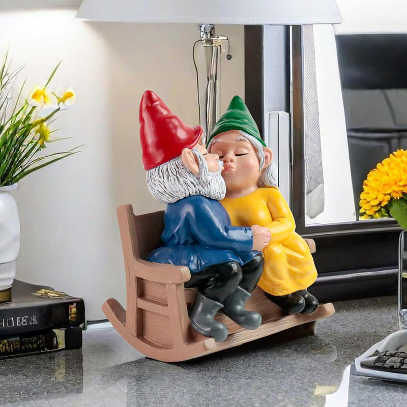 Statue de gnome de jardin Kiss Kiss