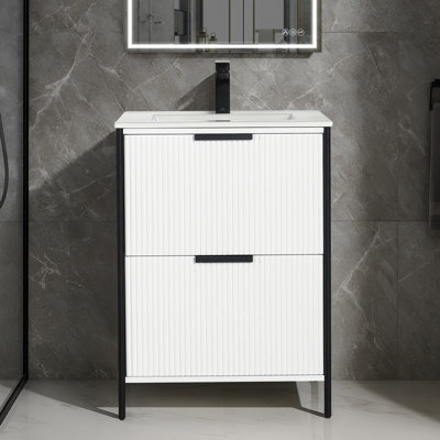 Meuble-lavabo autoportant de 24 po avec lavabo Chriselda