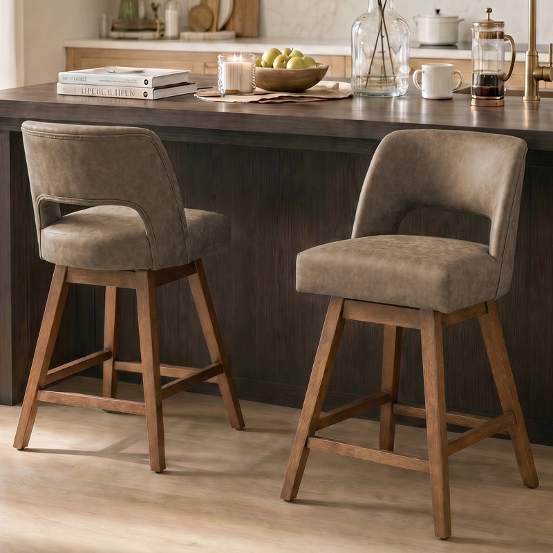 Tabouret de bar pivotant en similicuir Bisto, Similicuir brun foncé, Finition noyer