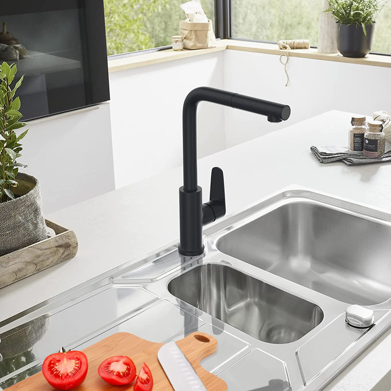 Belfry Kitchen Guilhem Pull Out Touchless Kitchen Faucet