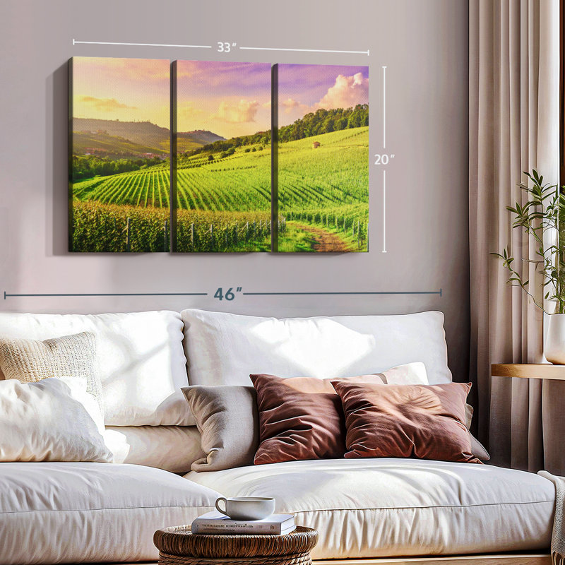 "Vineyard In Langhe" sur toile, H 20 po x l 33 po x P 1,25 po