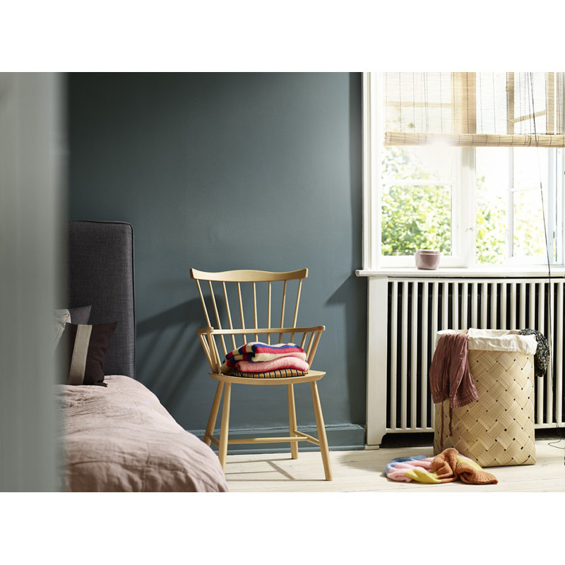 J52B by Børge Mogensen, Pure White