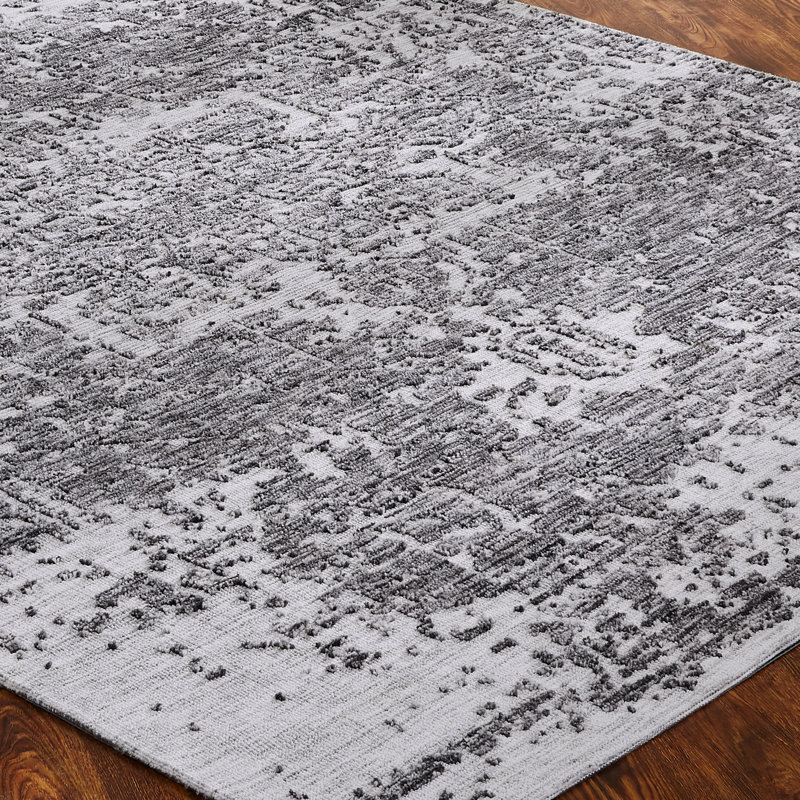 Westberg Oriental Area Rug in Gray/Ivory, Rectangle 2' x 3'