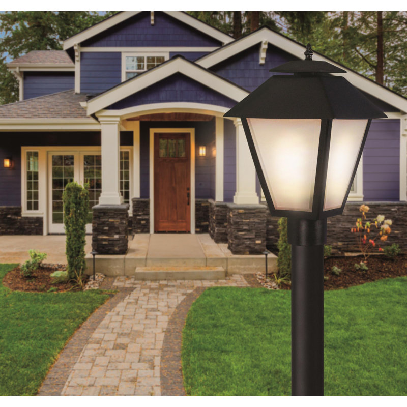 Colonial Post Top Fixture with Frosted Beveled Lens 4000K, Black