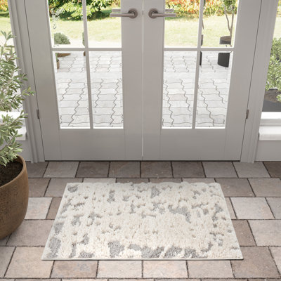 Tapis d'intérieur à poils longs Romanie