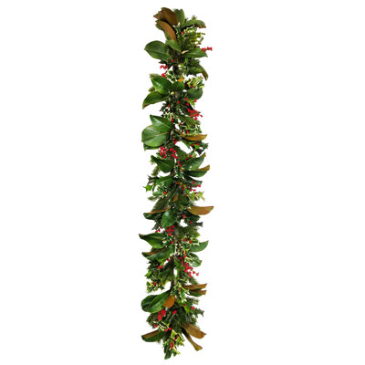 HOLLY HOLIDAY GARLAND