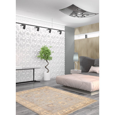 Tapis gris clair Royal Oushak 4 pi 1 po x 5 pi 10 po
