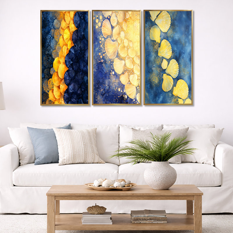«Ethereal Cascade of Seashells - Yellow Seashells», impression sur toile à 3 panneaux, H 40 po x l 60 po, Cadre flottant doré