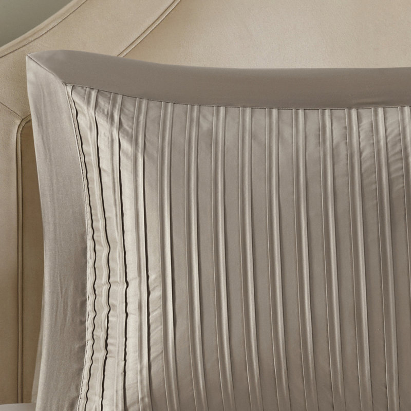 Lit taupe de style moderne - Couette 7 pièces en charmeuse pour lit king size avec coussins décoratifs inclus