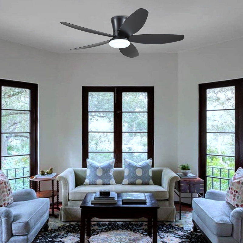 Ventilateur de plafond encastré avec lumière et télécommande, 48 po de largeur, Noir avec pales noires