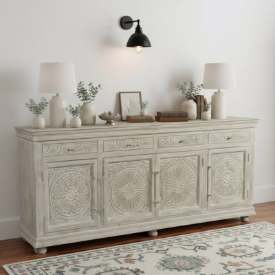 Buffet 101,5 po Harleen