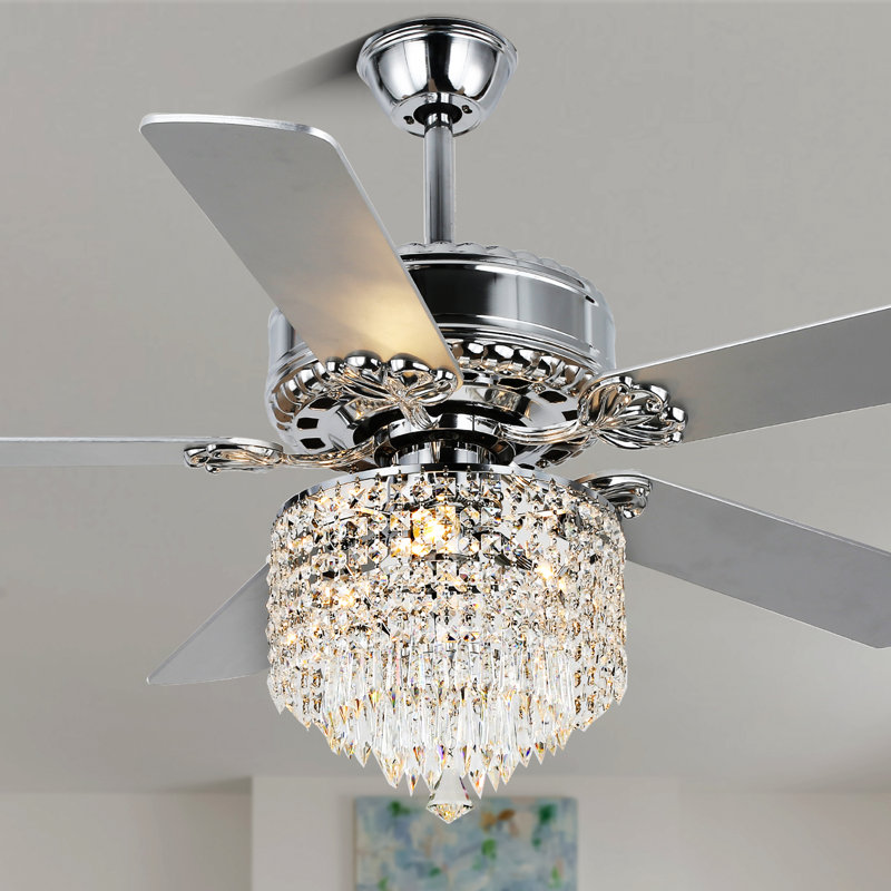 Ventilateur de plafond 52 po en cristal de luxe avec ensemble d'éclairage et pales réversibles à 6 vitesses pour moteur de chambre à coucher DC