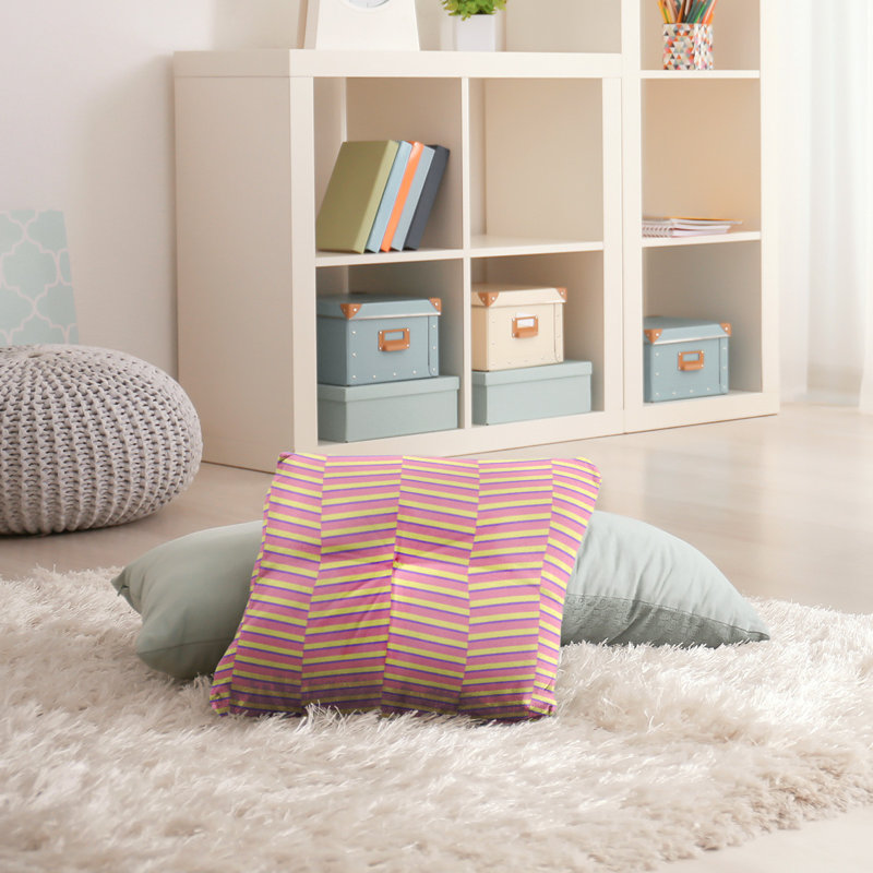 Coussin Rhonda, 30 po x 30 po, Rose-mauve / jaune