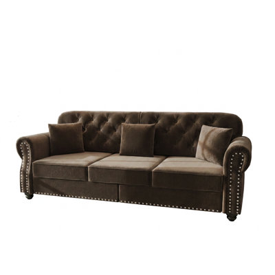 Canapé Chesterfield de style Mid-Century moderne avec garniture cloutée, capitonnage à boutons et accoudoirs roulés - Comprend un repose-pieds