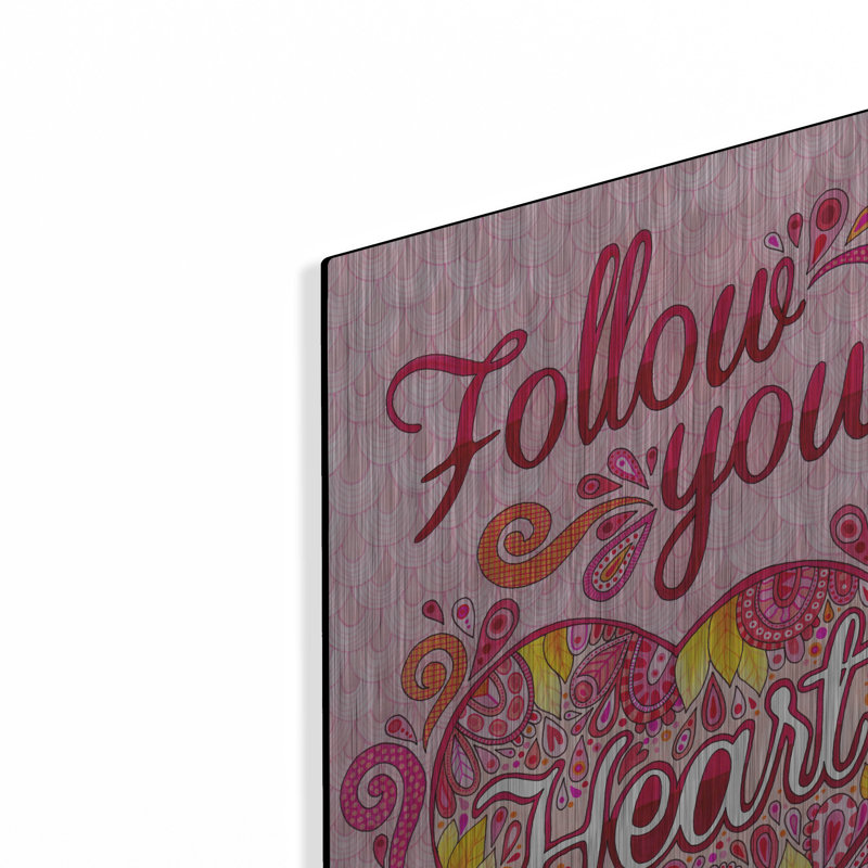 «Red Your Barrel Studio» par Hello Angel, art mural rouge en métal, H 24 po x l 16 po